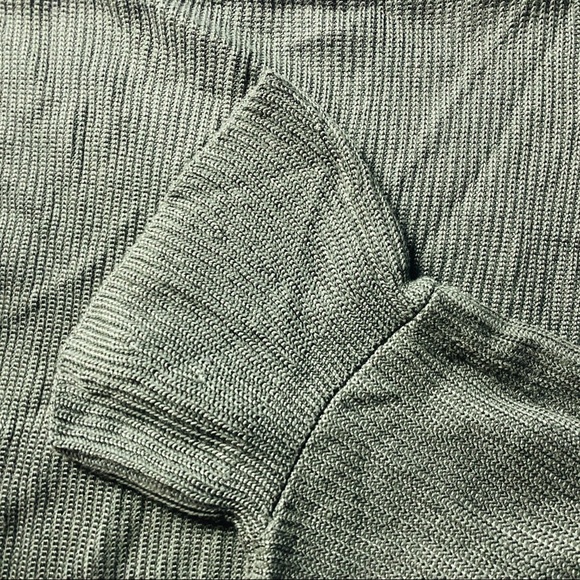 Ralph Lauren Ruffled Knit Short Sleeve Sweater - Picture 7 of 8